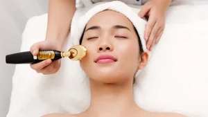 Chăm sóc da bằng sóng siêu âm là gì? Khám phá các công nghệ và lợi ích vượt trội của liệu pháp siêu âm cho làn da khỏe đẹp