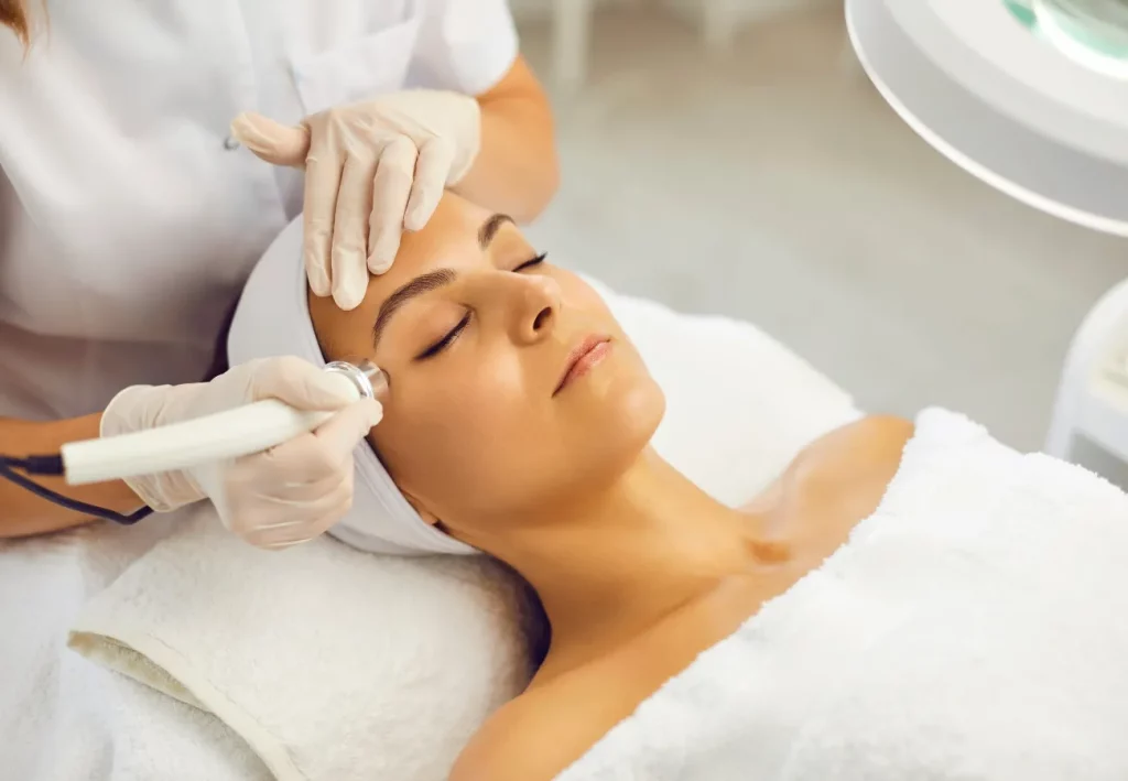 Mụn trứng cá "tấn công" làn da – Nguyên nhân và các loại mụn thường gặp