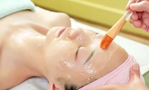 Công Nghệ Chăm Sóc Da Bằng Thảo Dược: Sự Kết Hợp Hoàn Hảo Giữa Thiên Nhiên và Hiện Đại