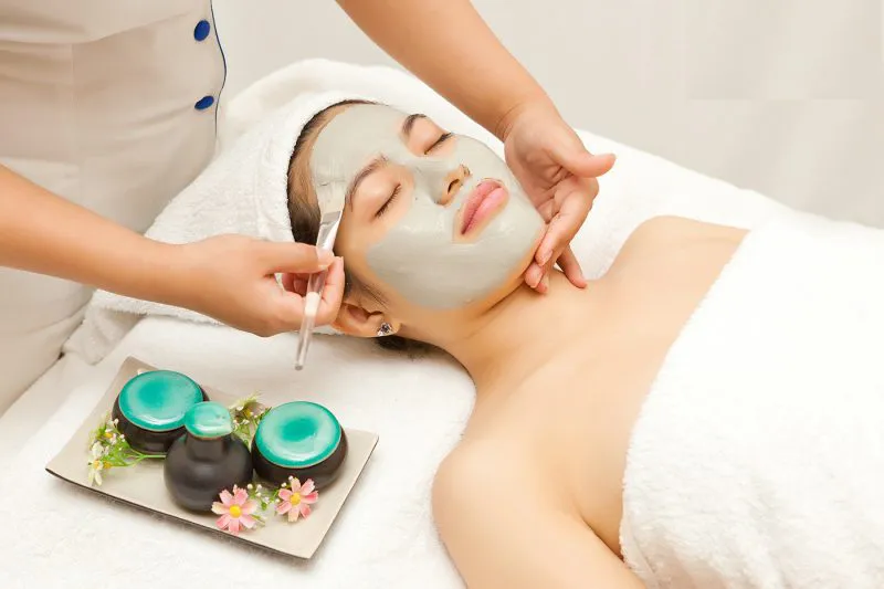 Những lưu ý quan trọng khi lựa chọn công nghệ chăm sóc da mặt chuyên sâu
