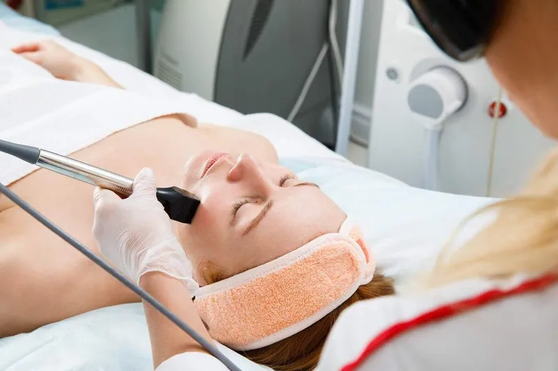 Chăm Sóc Da Sau Điều Trị Laser Fractional CO2