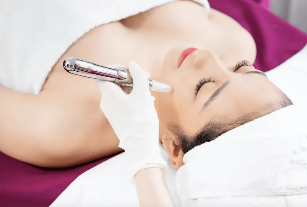  Mụn là gì và tại sao chúng ta nên tìm hiểu về các công nghệ điều trị mụn hiệu quả?