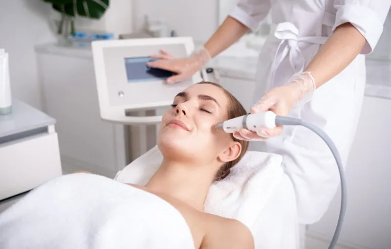 Các công nghệ laser phổ biến trong điều trị nám hiện nay
