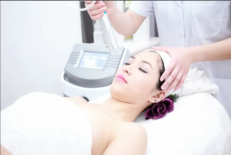 "Tạm biệt" nỗi lo đau đớn với công nghệ điều trị da hiện đại