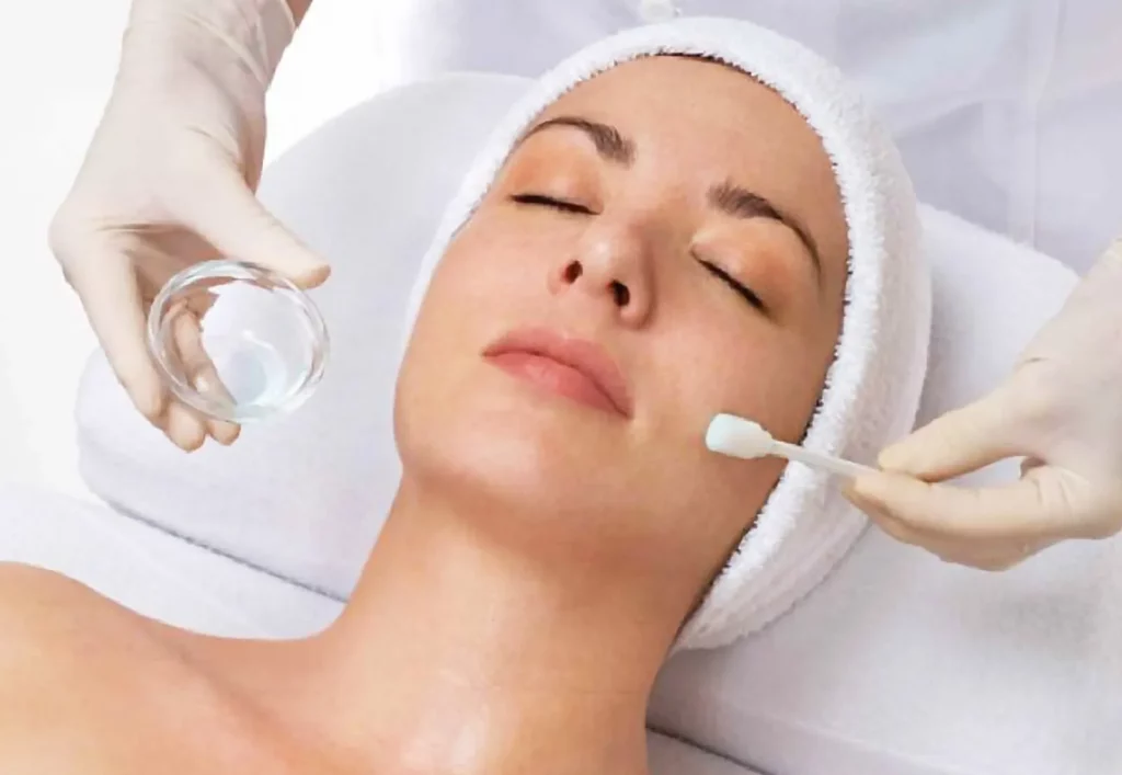 Những lưu ý "vàng" khi thực hiện trẻ hóa da không xâm lấn